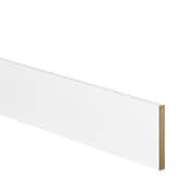 Plinthe "STEVIA/DORICE" blanc brillant - L. 2.4m x H. 15cm - GoodHome - Brico Dépôt