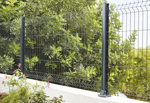 Panneau de clôture en acier à mailles en fil de diamant barrière de  sécurité flexible en