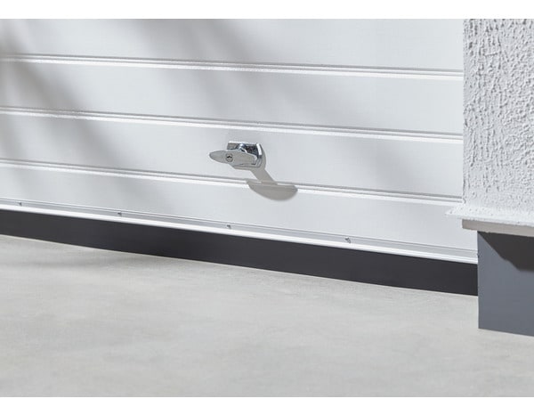 Bas de porte pour garage en aluminium à visser - L. 2,5 m (2 x 1,25 m) -  Brico Dépôt