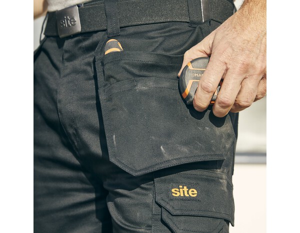 Short "sember" noir à poches taille 40 - Site - Brico Dépôt