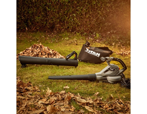 Aspirateur souffleur et broyeur électrique 3000W - Titan - Brico Dépôt