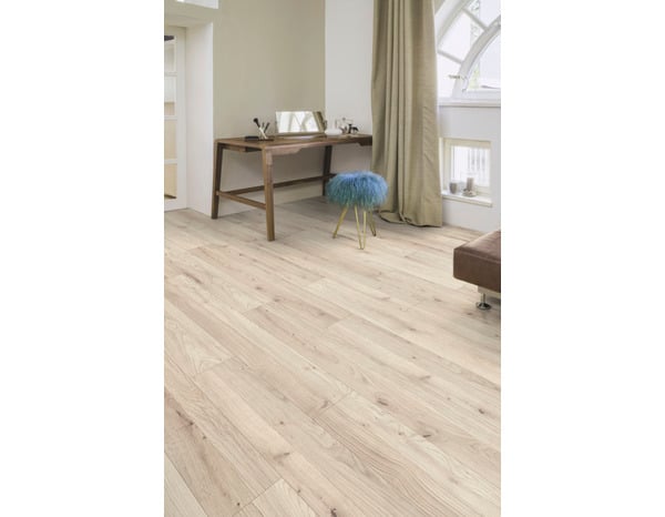 Sol stratifié "BRERA" couleur bois - L. 138.3 x L. 19.3 cm. Ep. 7 mm - Brico Dépôt