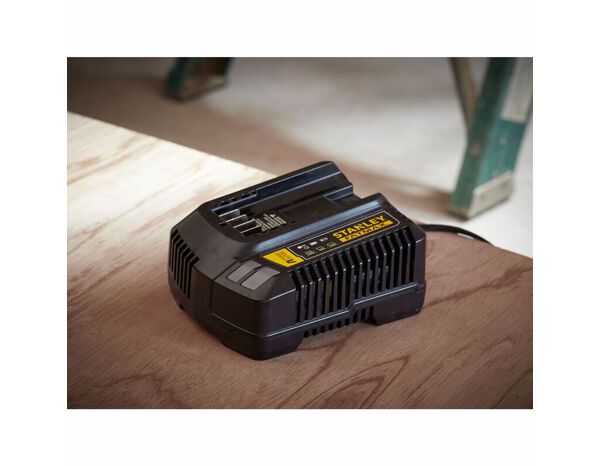 Chargeur rapide V20 4Ah 18 V - SFMCB14-QW - Stanley Fatmax - Brico Dépôt