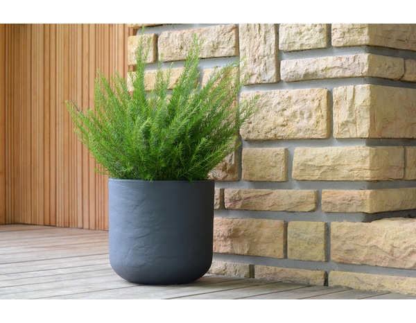 Pot rond Volcania Anthracite 50 cm 67L - Brico Dépôt